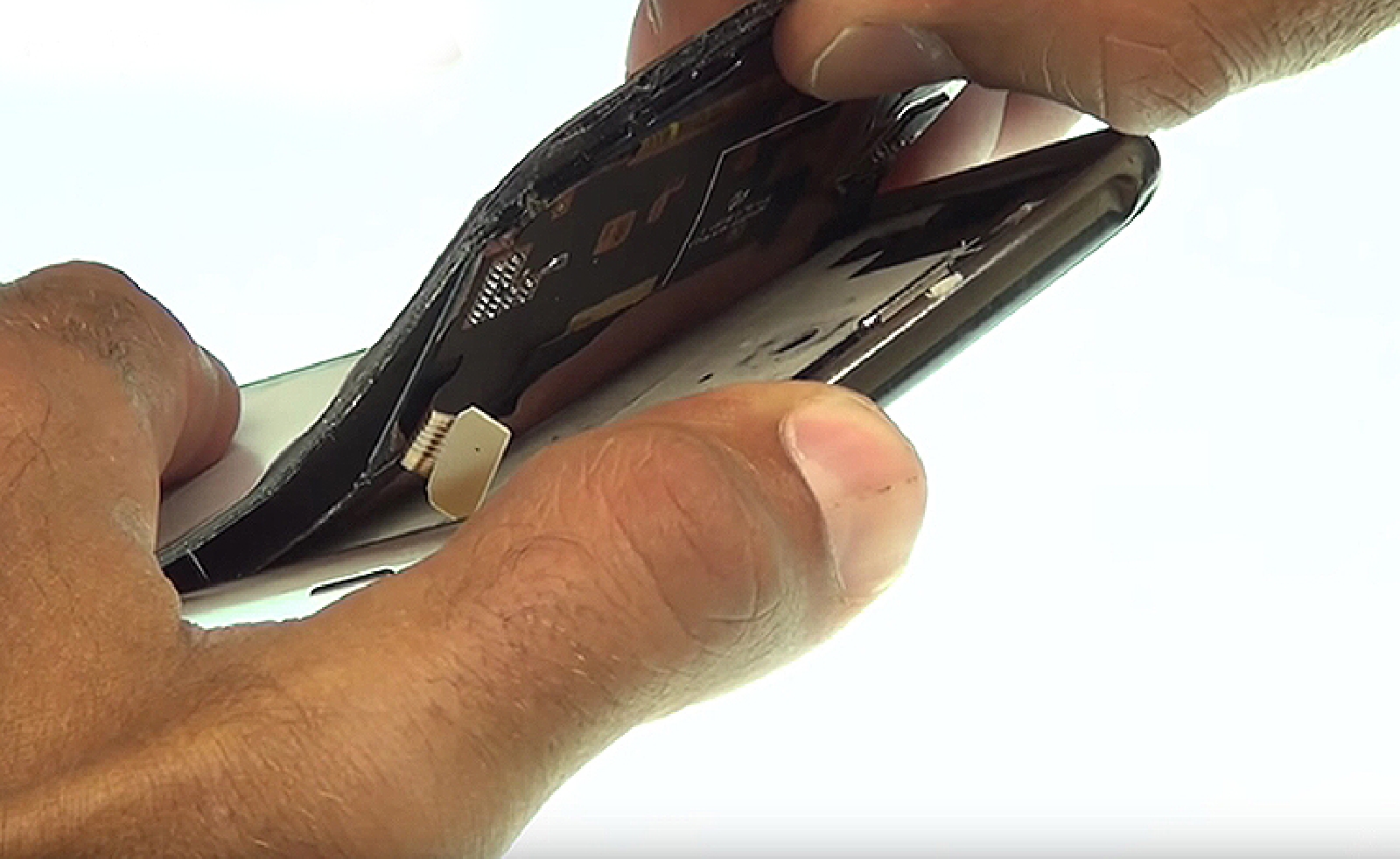 Changement d'écran (vitre+AMOLED) sur Galaxy J5 photo 2