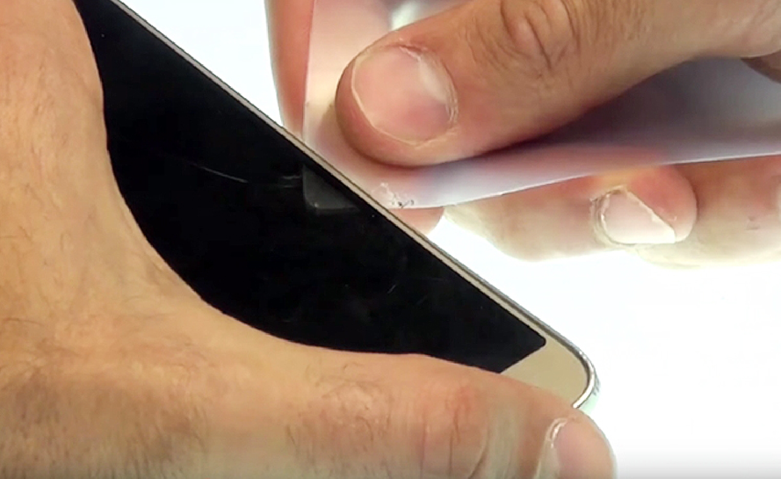 Changement d'écran (vitre+AMOLED) sur Galaxy J3 2016 photo 2