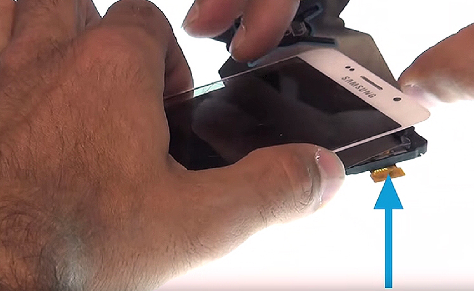 Changement d'écran (vitre+Amoled) sur Galaxy A5 2016 photo 3