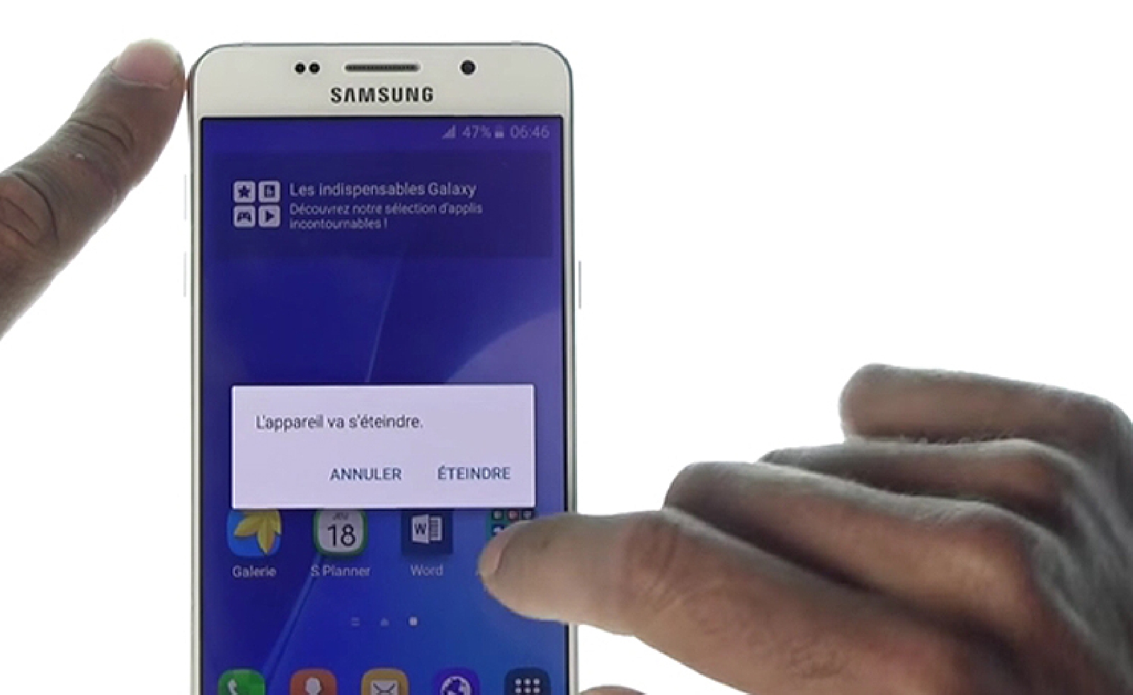 Changement de vitre arrière sur Galaxy A5 2016 photo 3