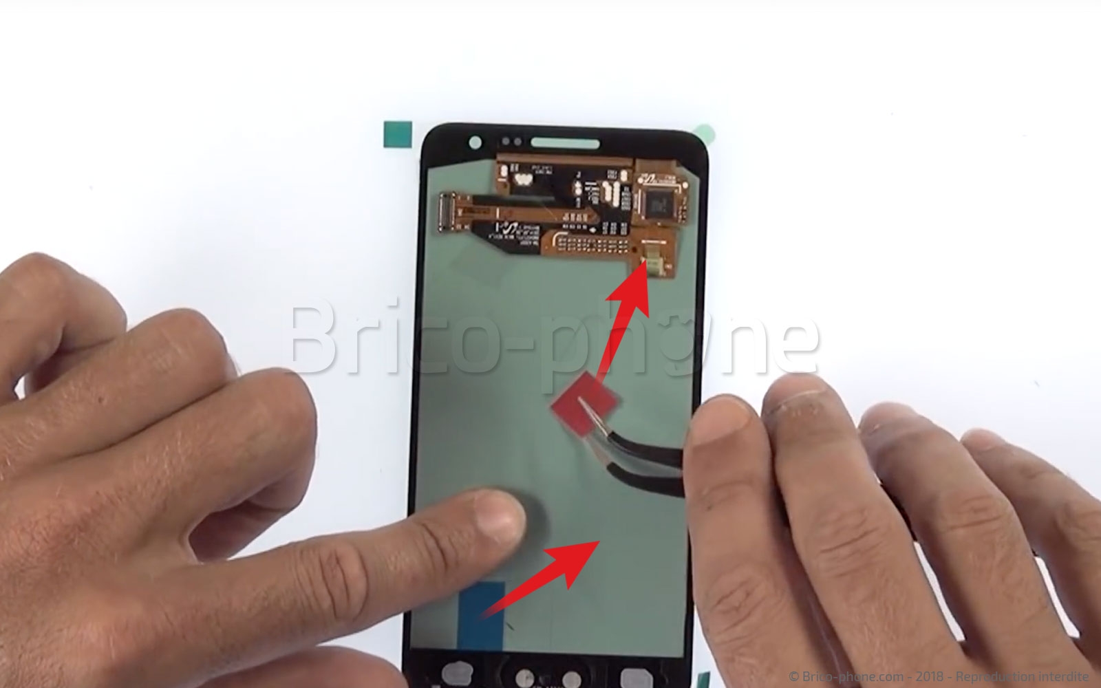 Changement d'écran (vitre+LCD) sur Galaxy A3 photo 3