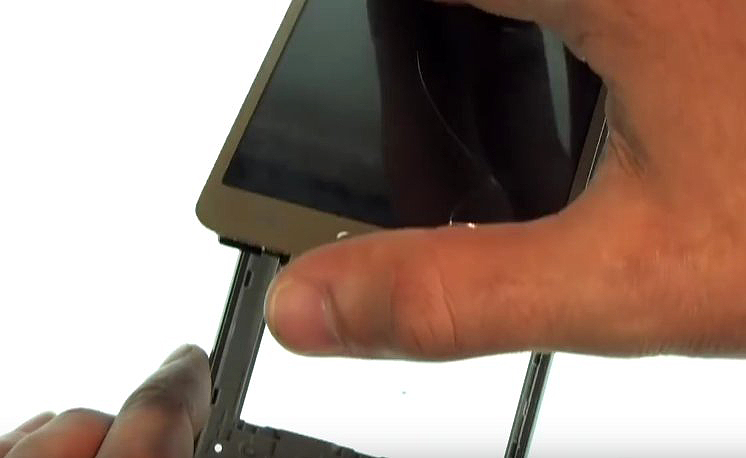 Changement de vitre tactile sur Galaxy Xcover 4 photo 1