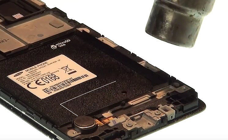 Changement de vitre tactile sur Galaxy Xcover 4 photo 1