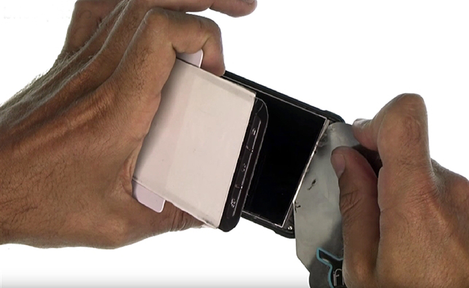 Changement d'écran (vitre+LCD) sur Galaxy Xcover 3 photo 2