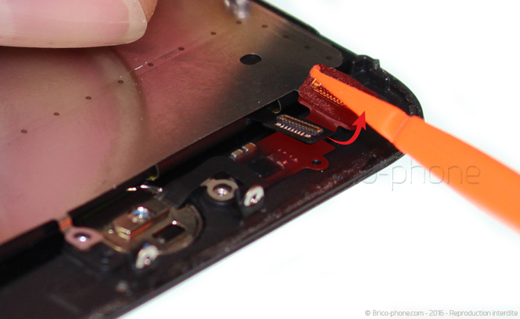 Changement d'écran (vitre+LCD) sans éléments prémontés en gardant l'étanchéité sur iPhone 7 photo 2