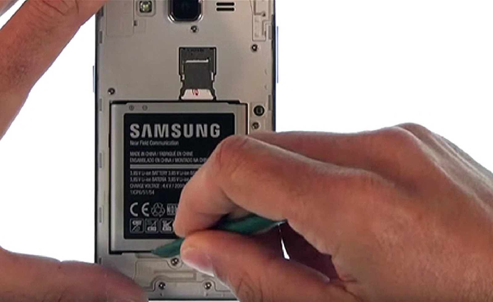 Changement d'écran (vitre+LCD) sur Galaxy Core Prime photo 1