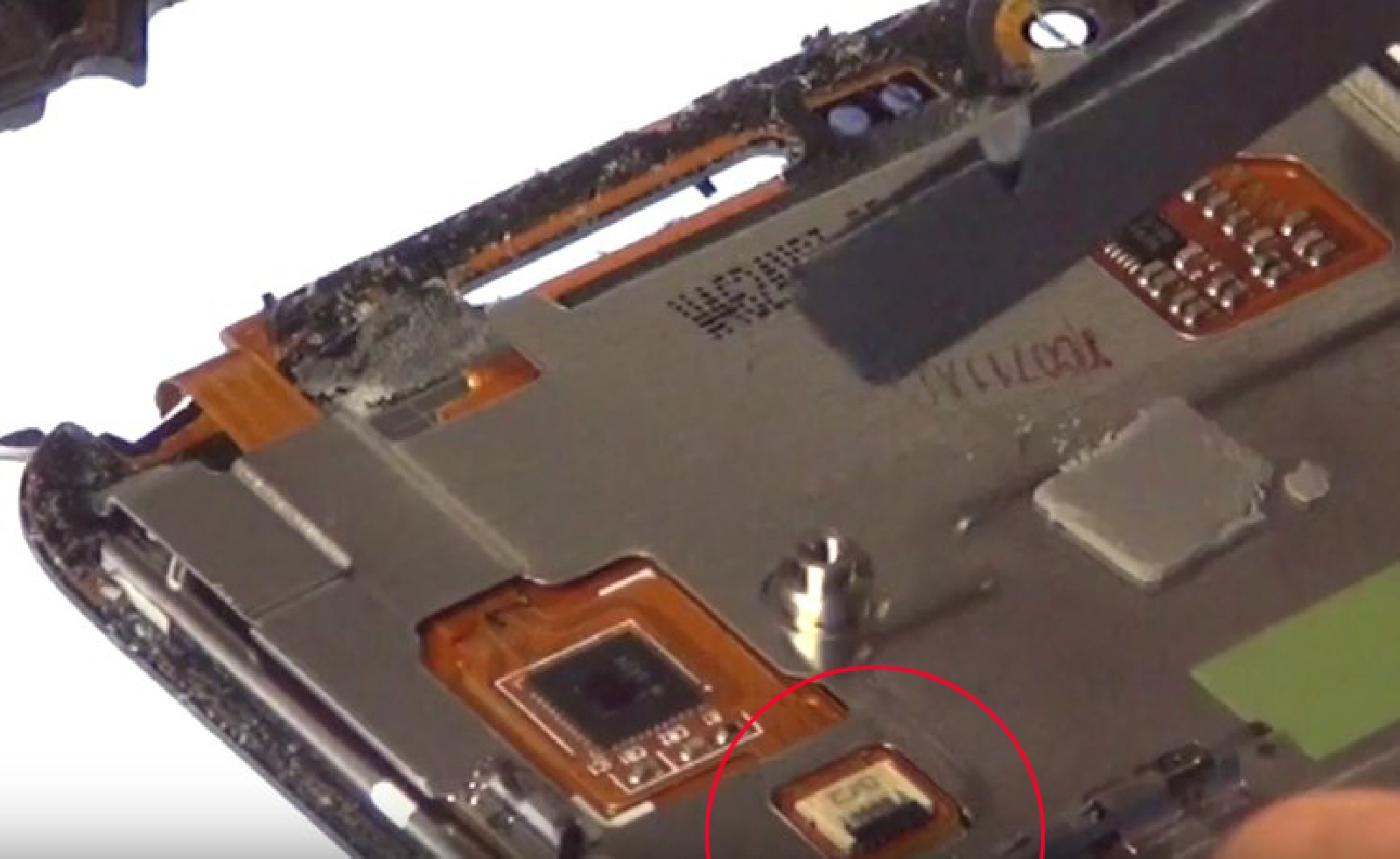 Changement de vitre tactile sur Galaxy Core Plus photo 1