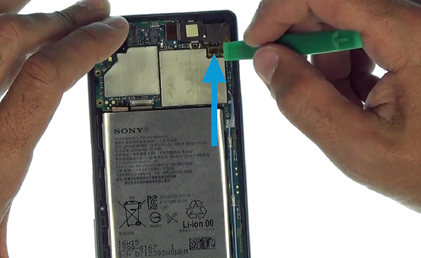 Changement d'écran (vitre+châssis+LCD) sur Xperia X - X Dual photo 3