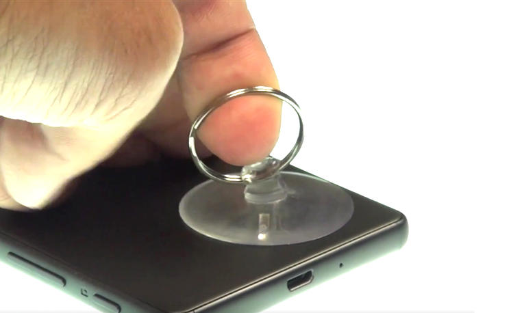 Changement de battterie sur Xperia X - X Dual photo 1