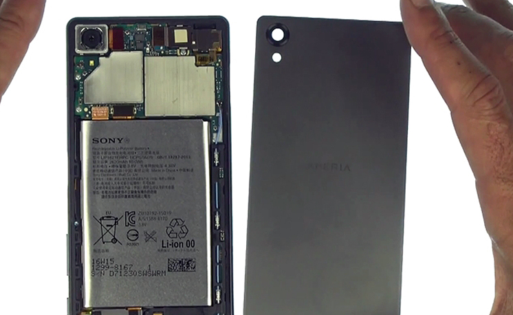 Changement de battterie sur Xperia X - X Dual photo 1