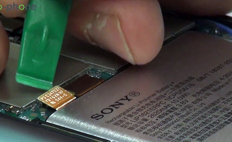 Changement de battterie sur Xperia X - X Dual photo 1