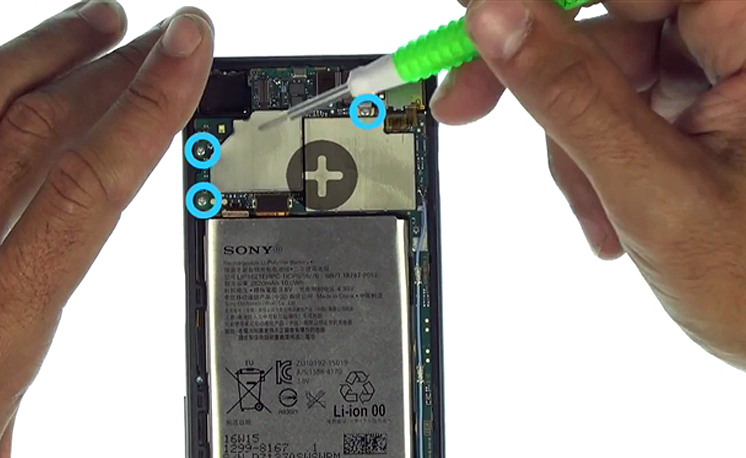 Changement de battterie sur Xperia X - X Dual photo 1