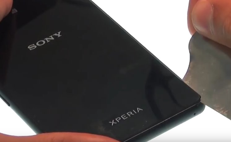 Changement d'écran (vitre+LCD) sur Xperia M4 Aqua photo 1