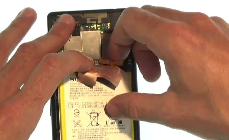 Changement d'écran (vitre+LCD) sur Xperia M4 Aqua photo 1