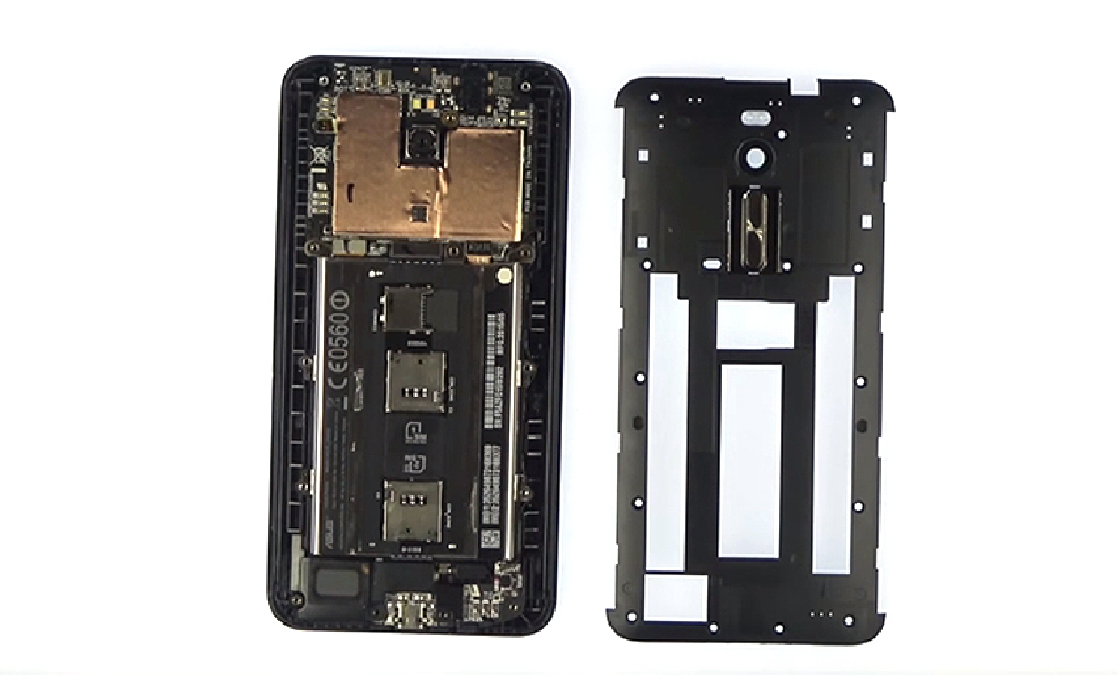 Changement d'écran (vitre+LCD) sur Zenfone 2 ZE550ML photo 3