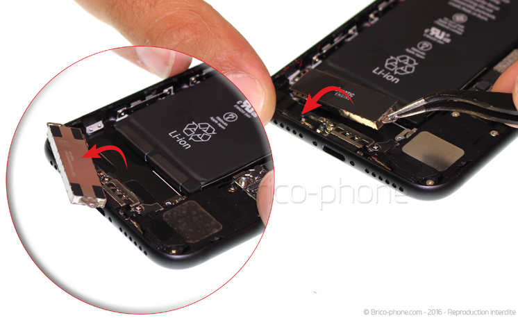 Changement du vibreur (Taptic Engine) sur iPhone 7 photo 3