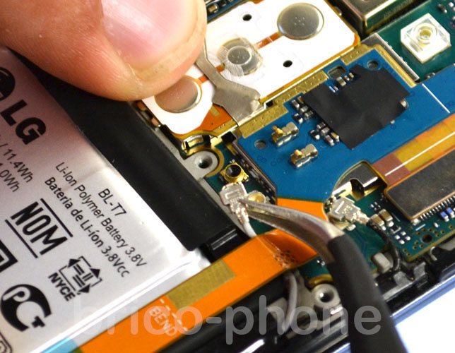 Changement d'écran (vitre+châssis+LCD) sur G2 photo 1