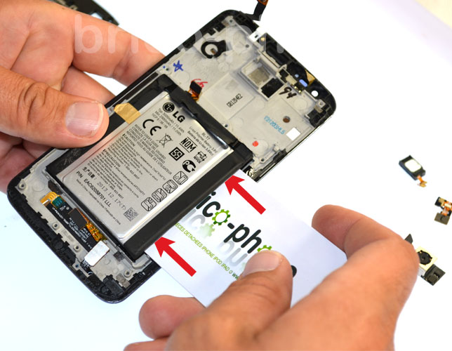 Changement d'écran (vitre+châssis+LCD) sur G2 photo 1