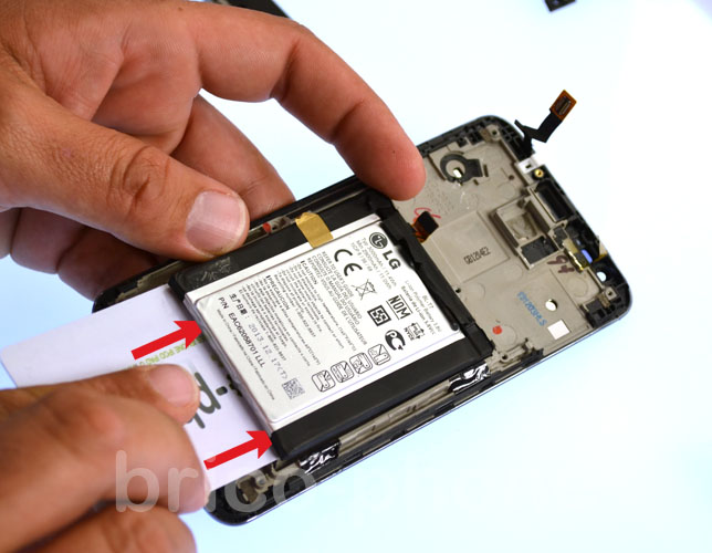 Changement d'écran (vitre+châssis+LCD) sur G2 photo 1