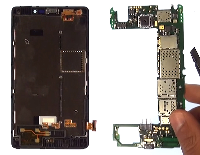 Changement de vitre tactile sur Lumia 820 photo 1