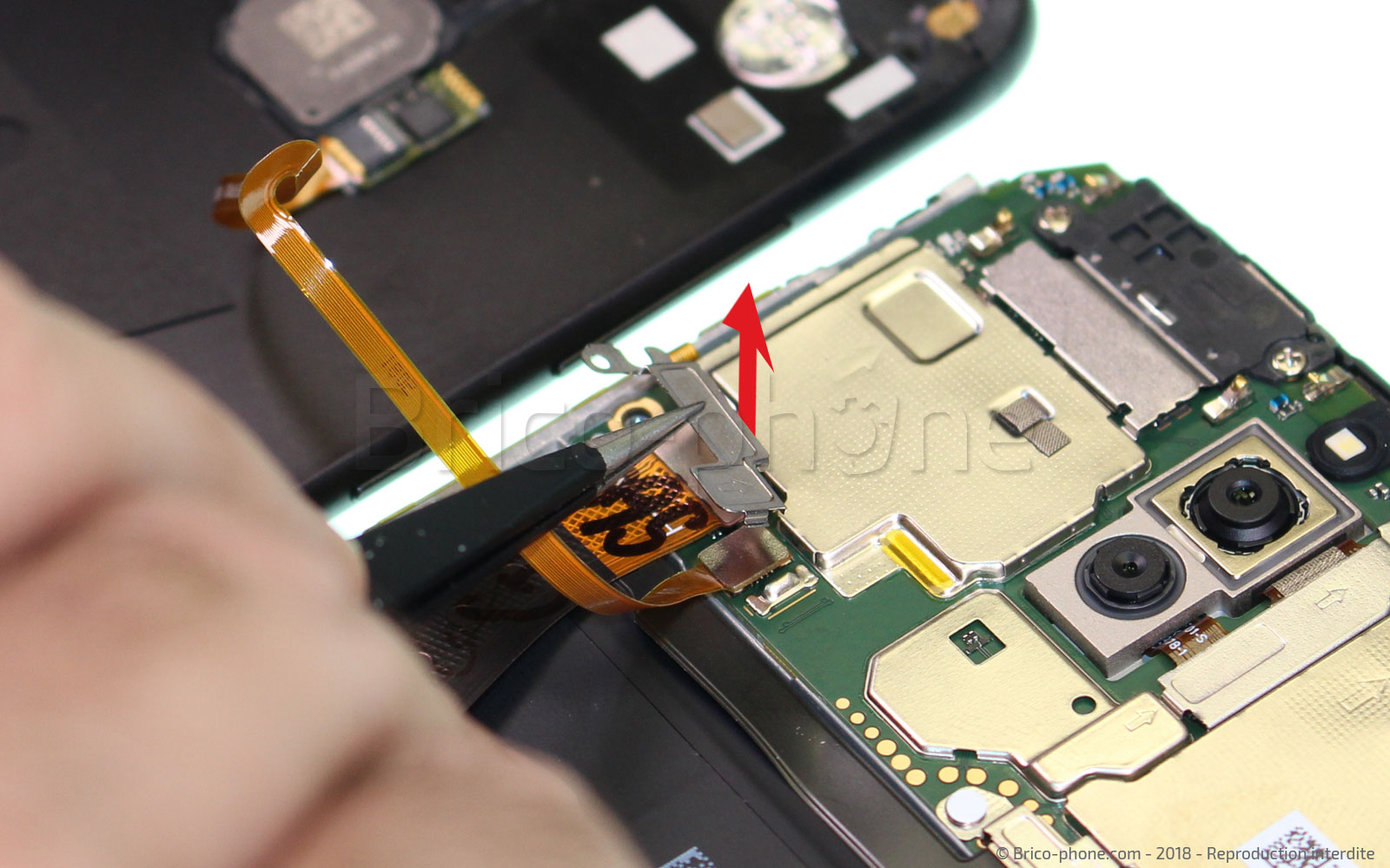 Changement d'écran (vitre+LCD+batterie) sur Mate 10 Lite photo 2