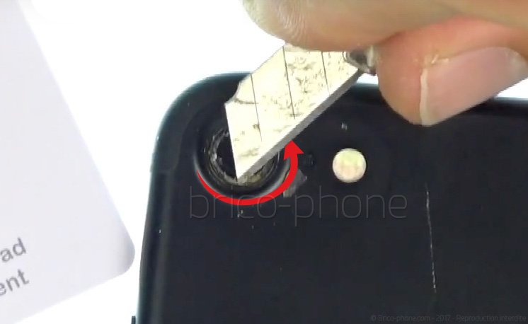 Changement de lentille de protection d'appareil photo sur iPhone 6S photo 1