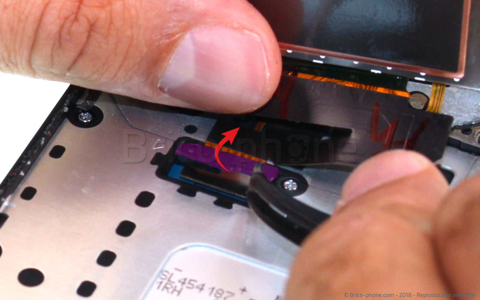 Changement d'écran (vitre+LCD) sur Galaxy J3 2017 photo 2