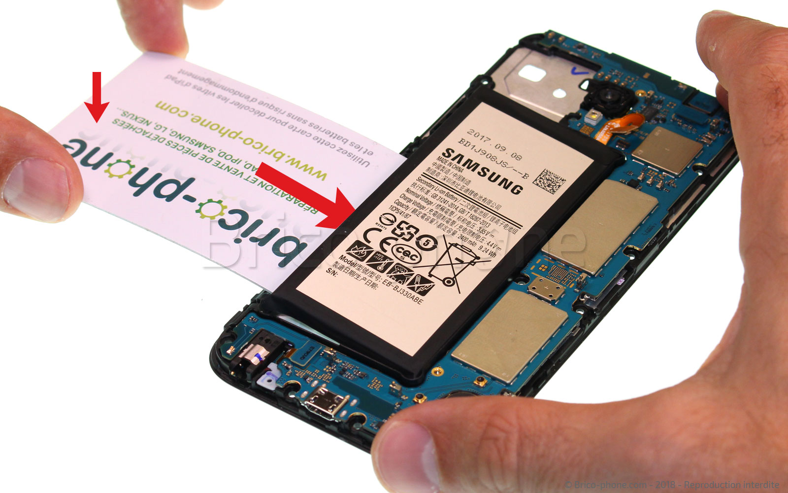 Changement de batterie sur Galaxy J3 2017 photo 1