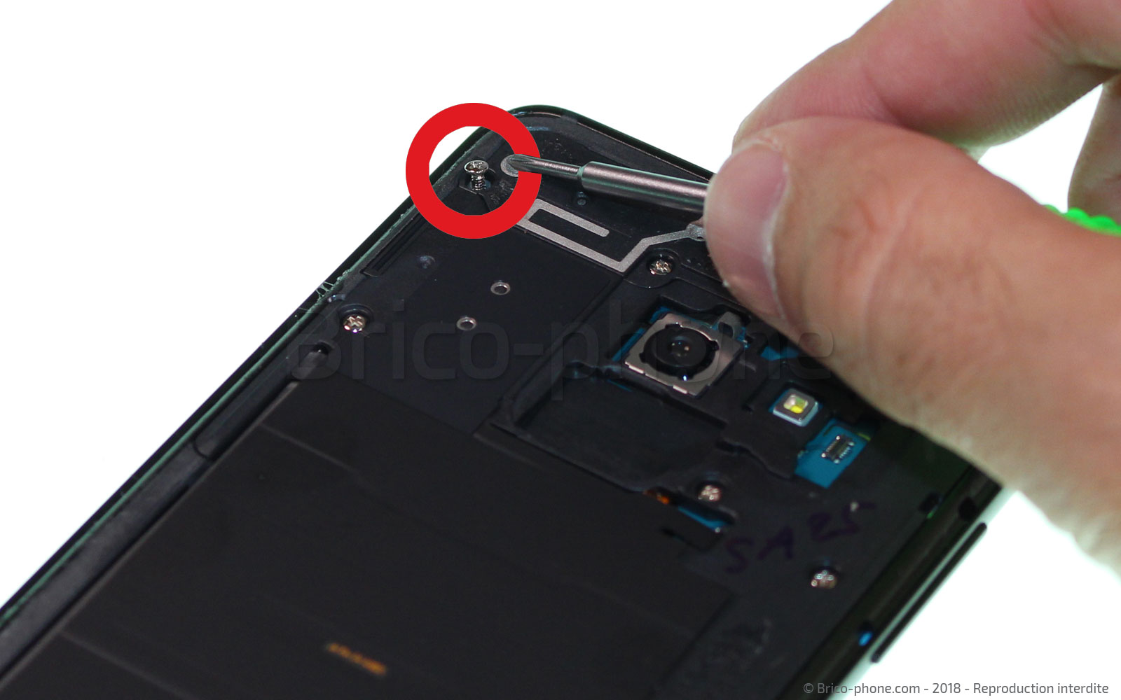 Changement d'écran (vitre+LCD) sur Galaxy A8 2018 photo 1