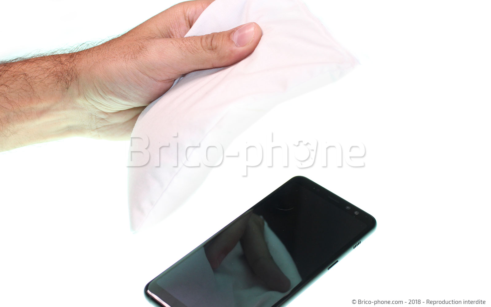 Changement d'écran (vitre+LCD) sur Galaxy A8 2018 photo 2