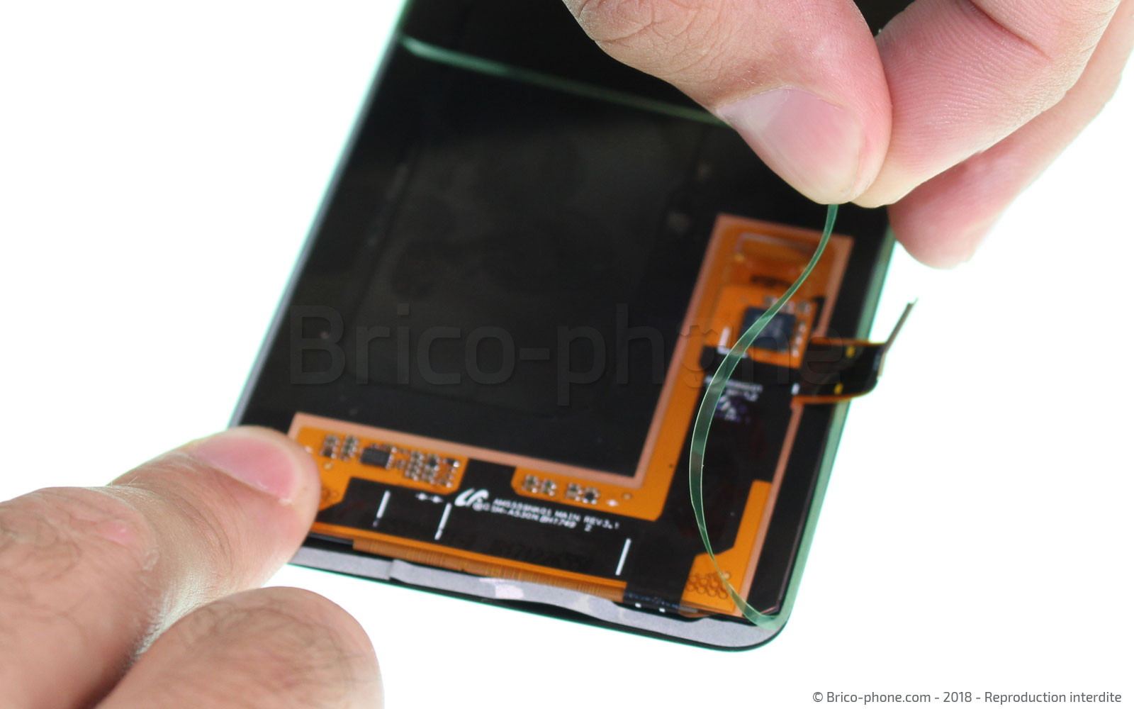 Changement d'écran (vitre+LCD) sur Galaxy A8 2018 photo 4