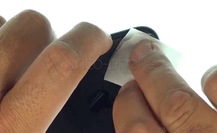 Changement de lentille de protection d'appareil photo sur iPhone 6S Plus photo 3