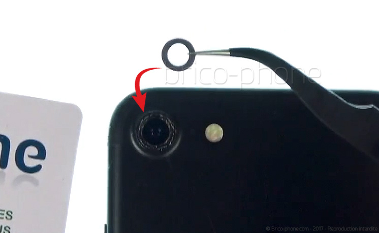 Changement de lentille de protection d'appareil photo sur iPhone 6S Plus photo 1