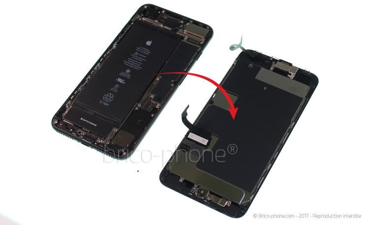 Changement d'écran (vitre+LCD) sans éléments prémontés sur iPhone 8 Plus photo 3