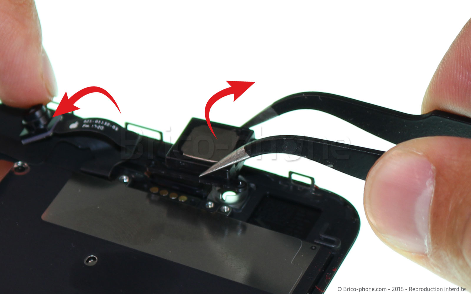 Changement d'écran (vitre+LCD) sans éléments prémontés sur iPhone 8 Plus photo 4