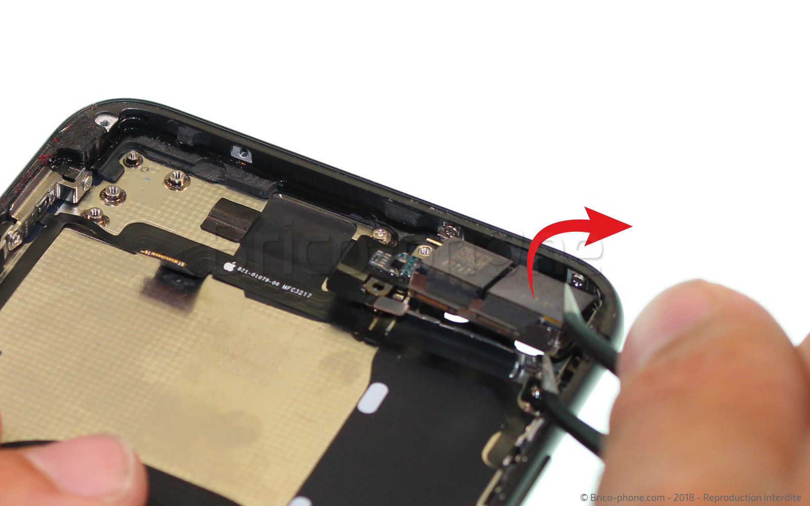 Changement de nappe power et volume sur iPhone 8 Plus photo 3