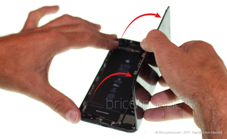 Changement du vibreur Taptic Engine sur iPhone 8 Plus photo 1