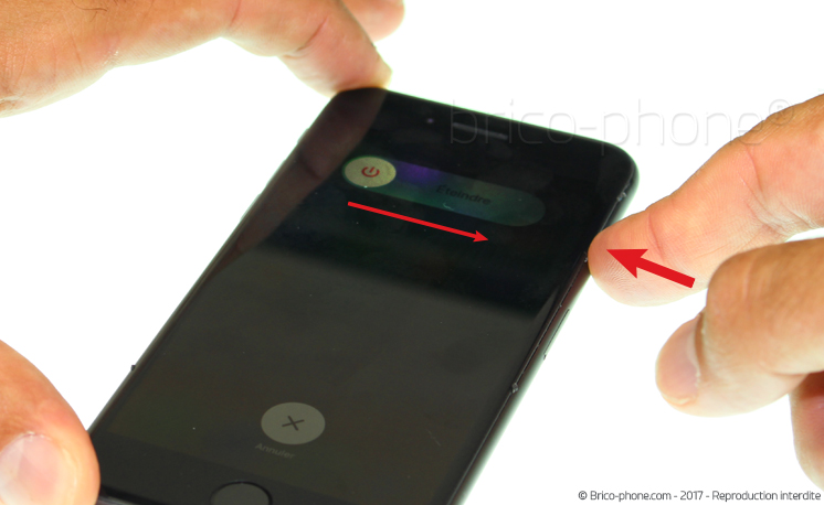 Désoxydation de la carte mère sur iPhone 8 Plus photo 1