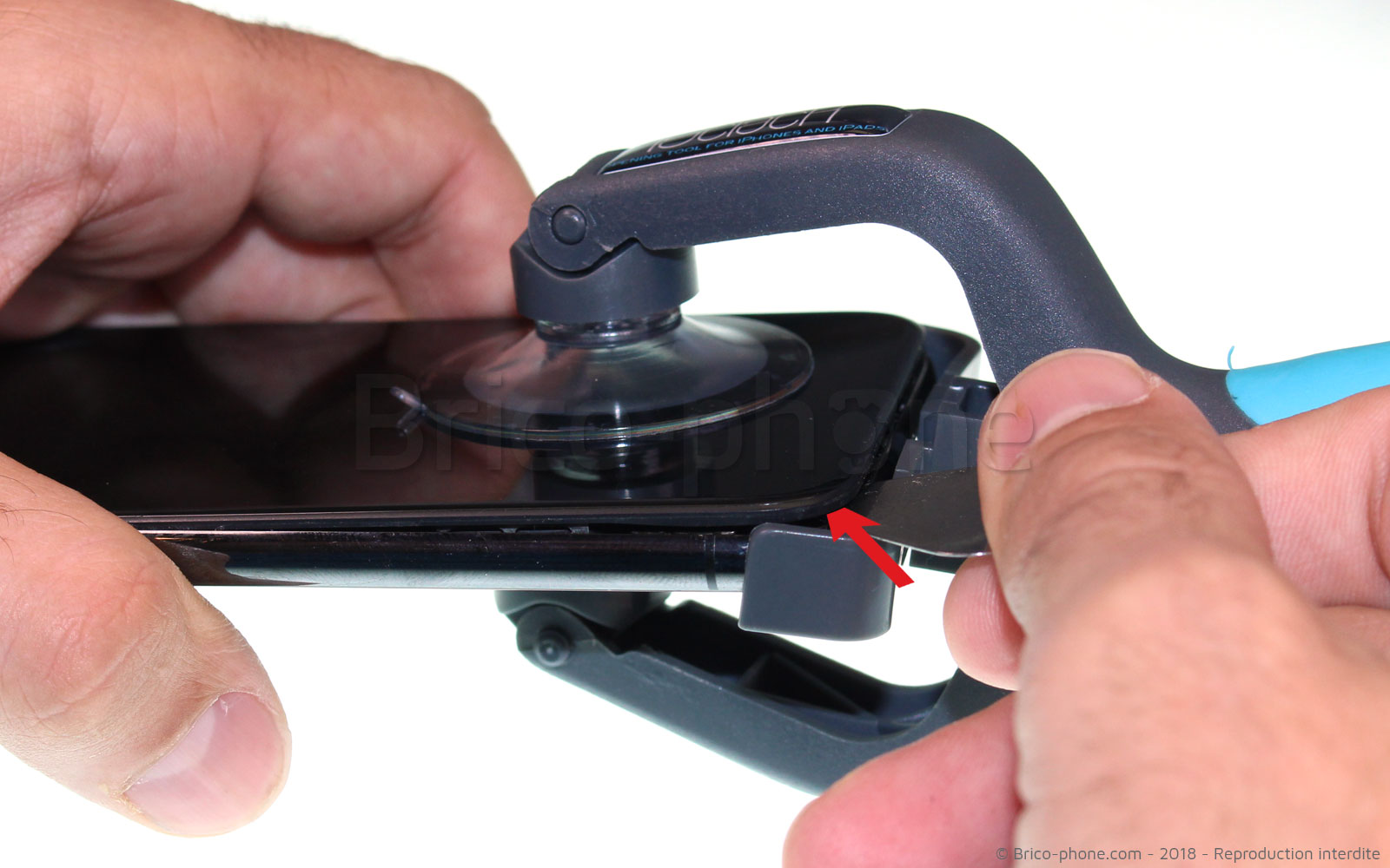 Changement du connecteur de charge sur iPhone X photo 3