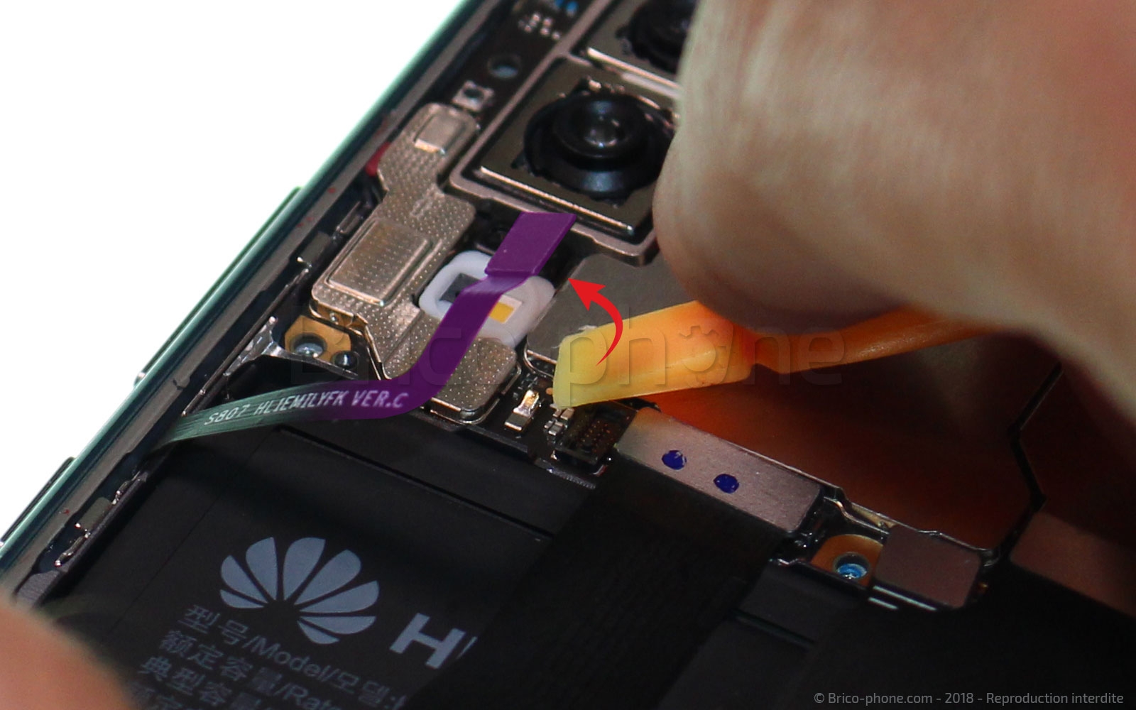 Changement de batterie sur P20 photo 4