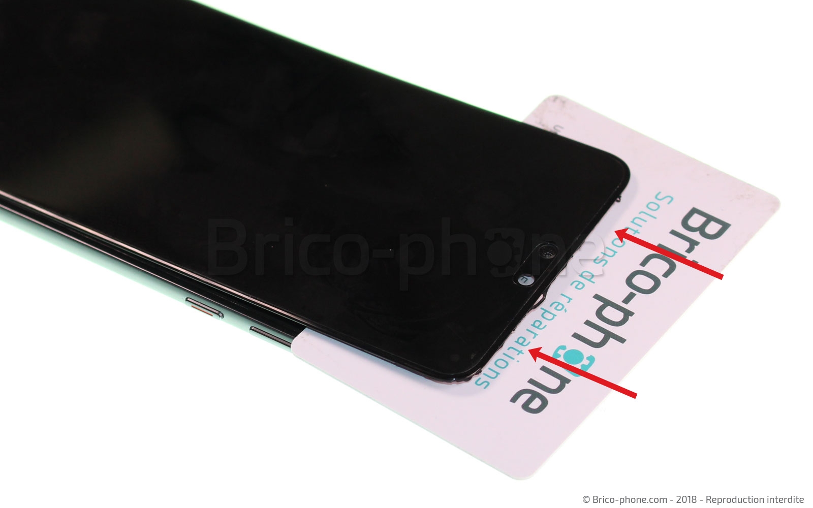 Changement d'écran (vitre+LCD) sur P20 photo 1