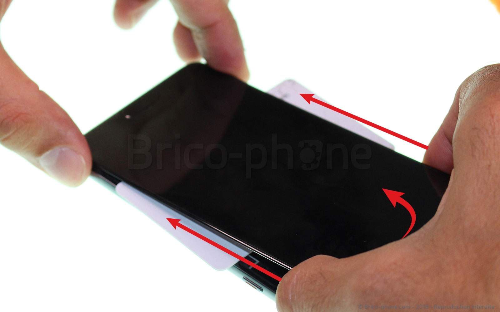 Changement d'écran (vitre+LCD) sur P20 photo 2