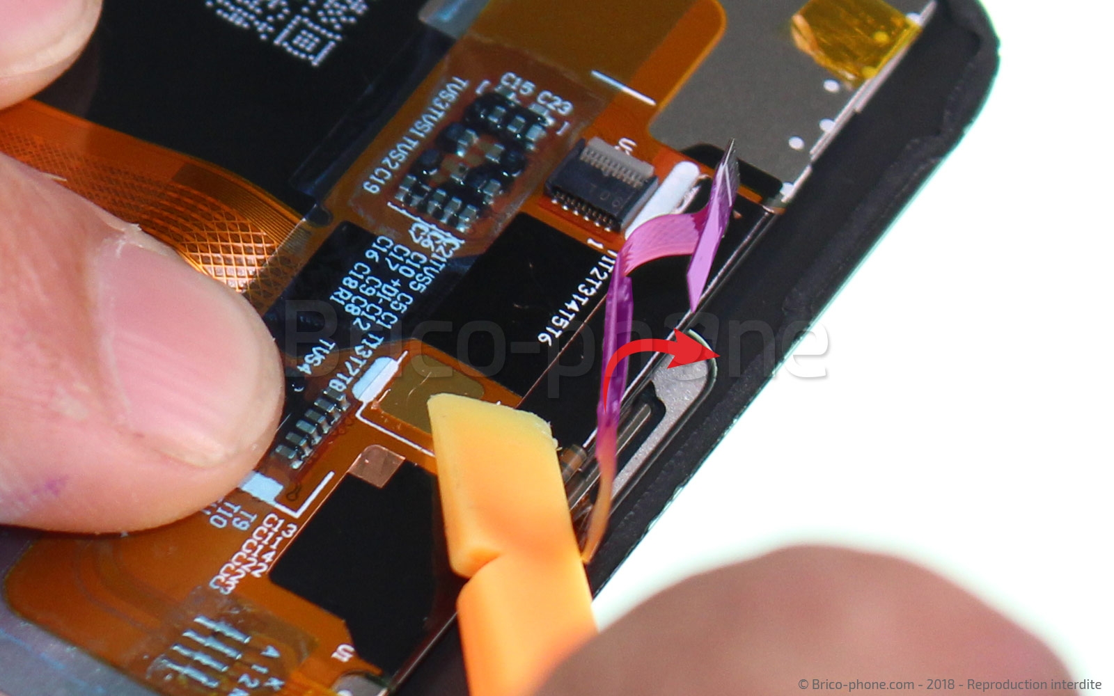 Changement d'écran (vitre+LCD) sur Honor View 10 photo 4