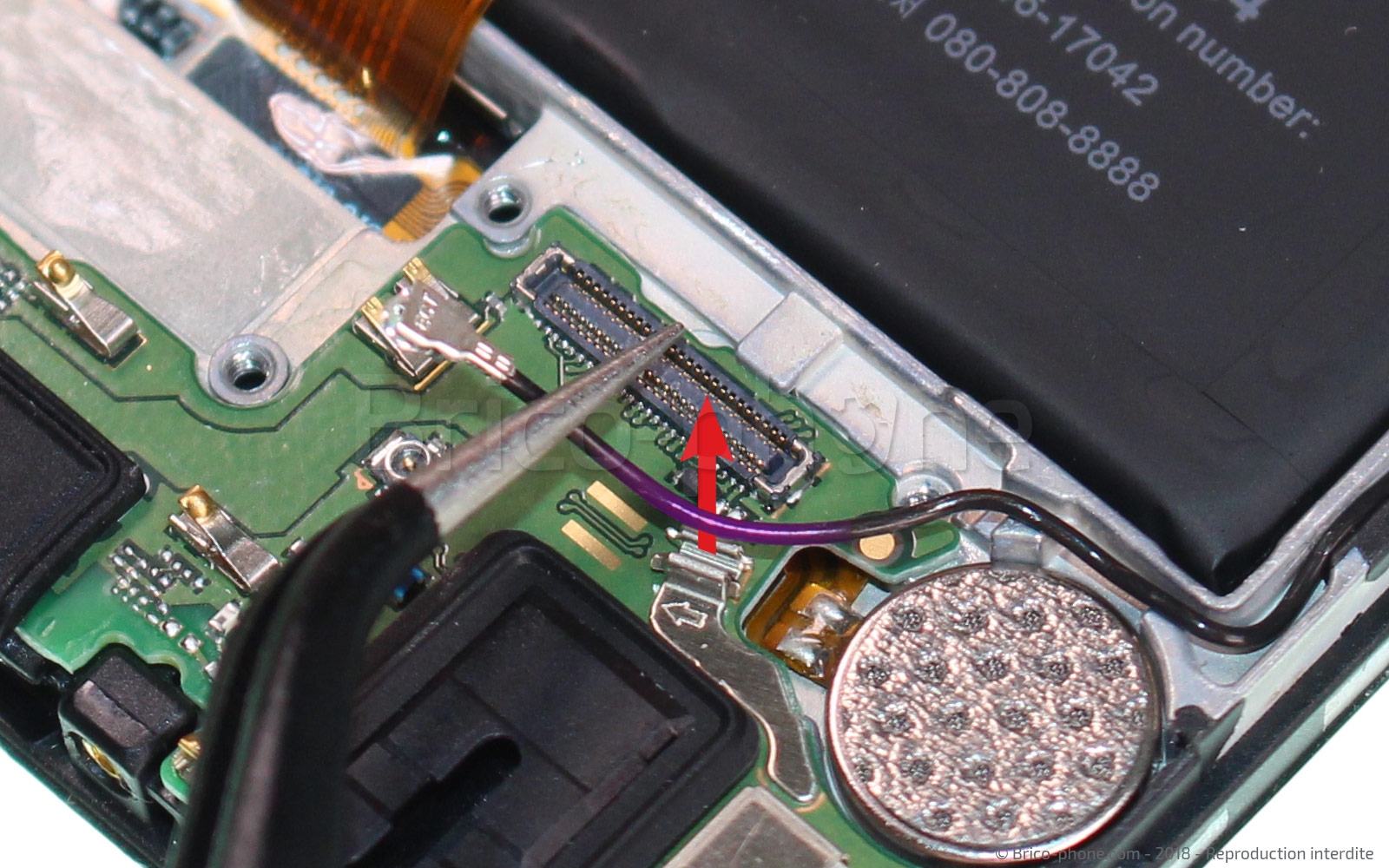 Changement du connecteur de charge sur Honor View 10 photo 3