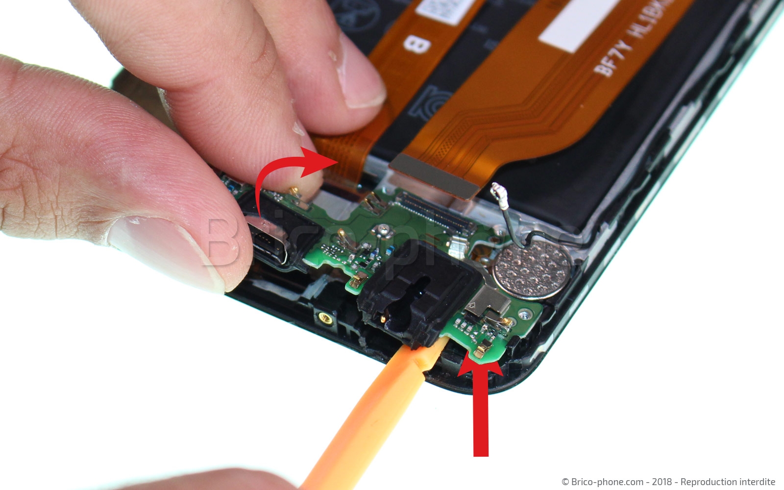 Changement du connecteur de charge sur Honor View 10 photo 1