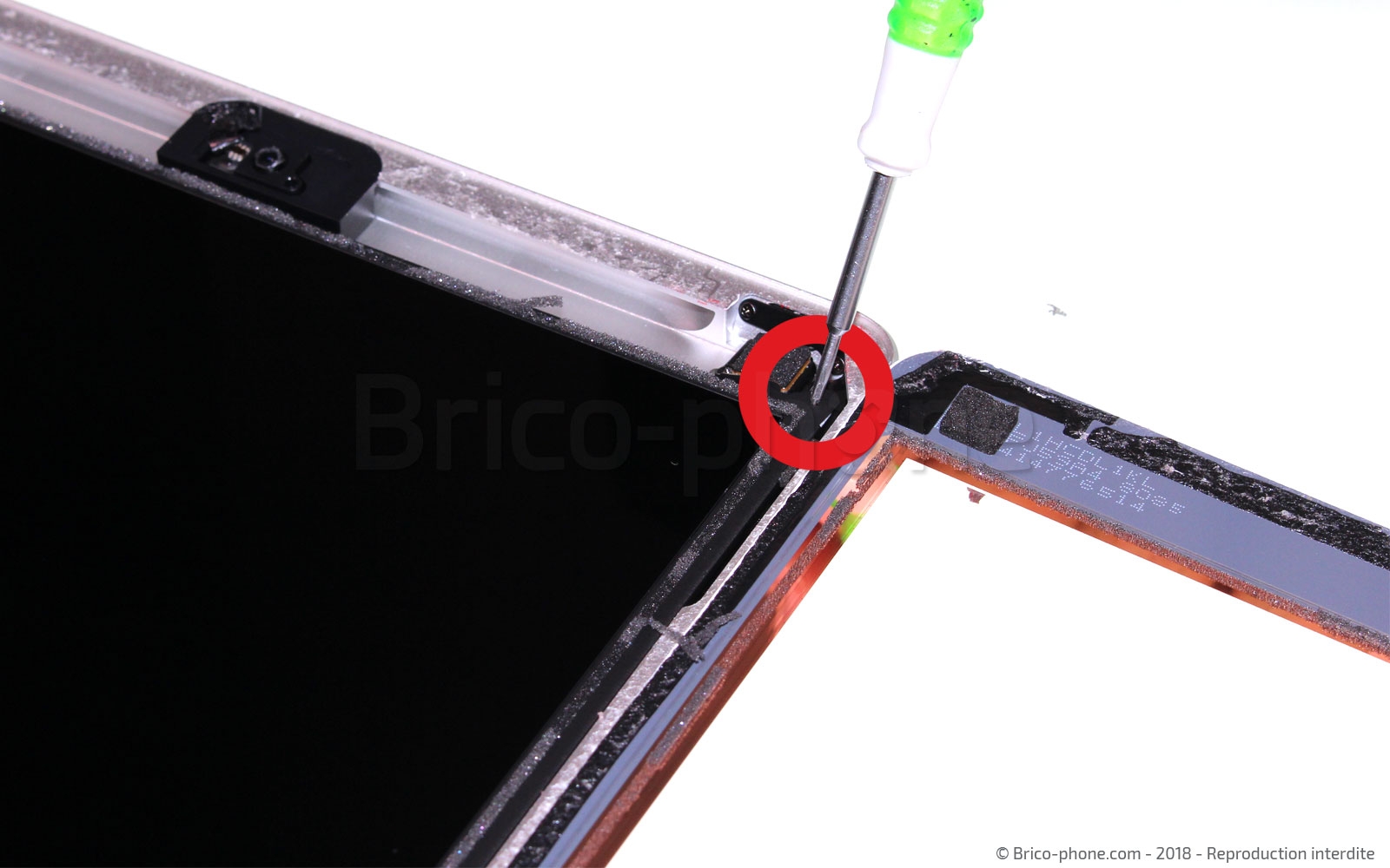 Démontage Complet sur iPad 6 2018 photo 4