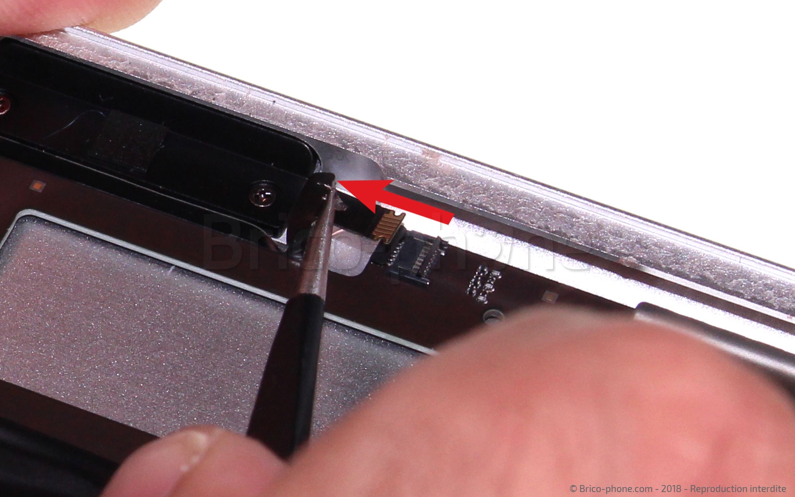 Démontage Complet sur iPad 6 2018 photo 3