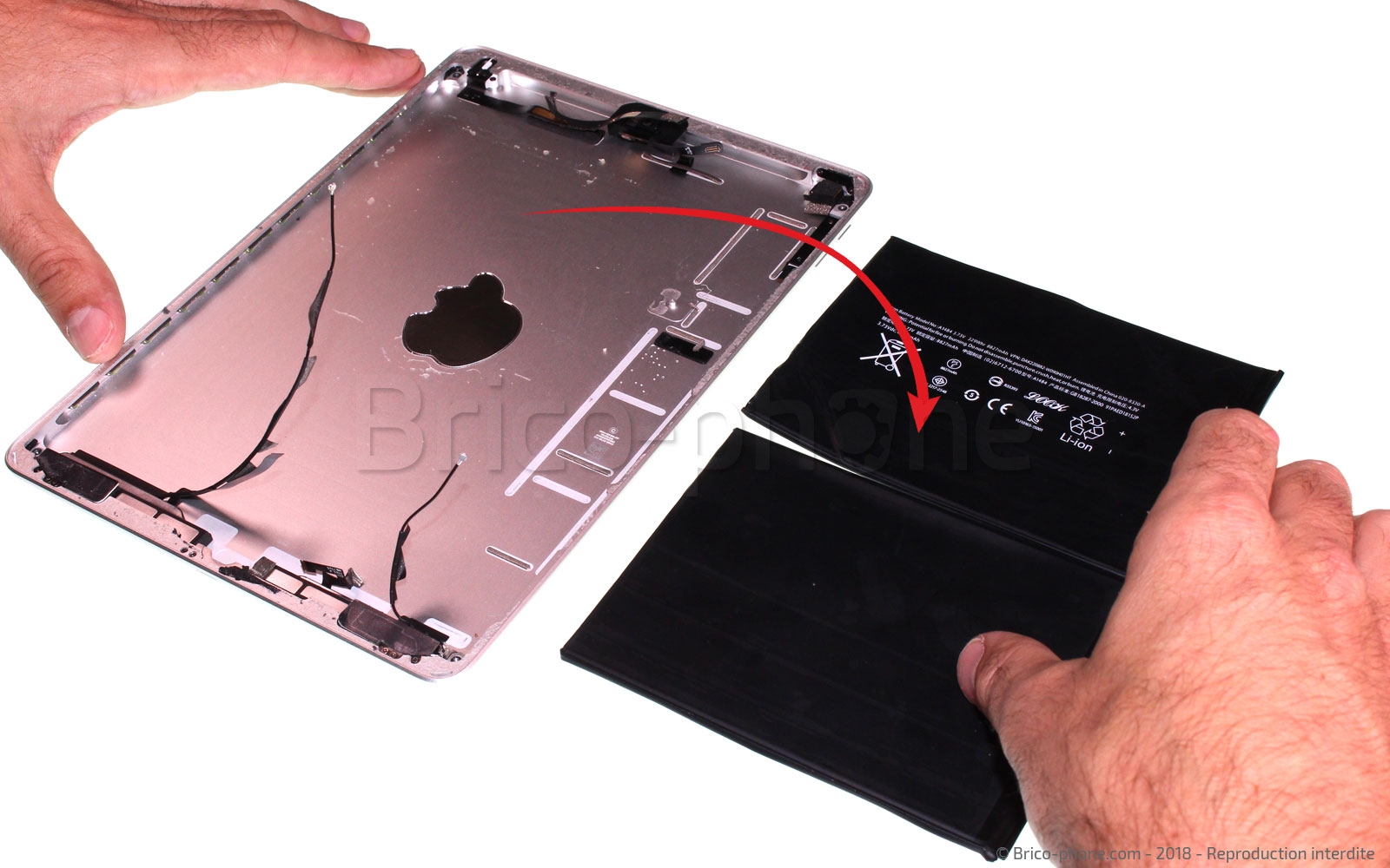 Démontage Complet sur iPad 6 2018 photo 4