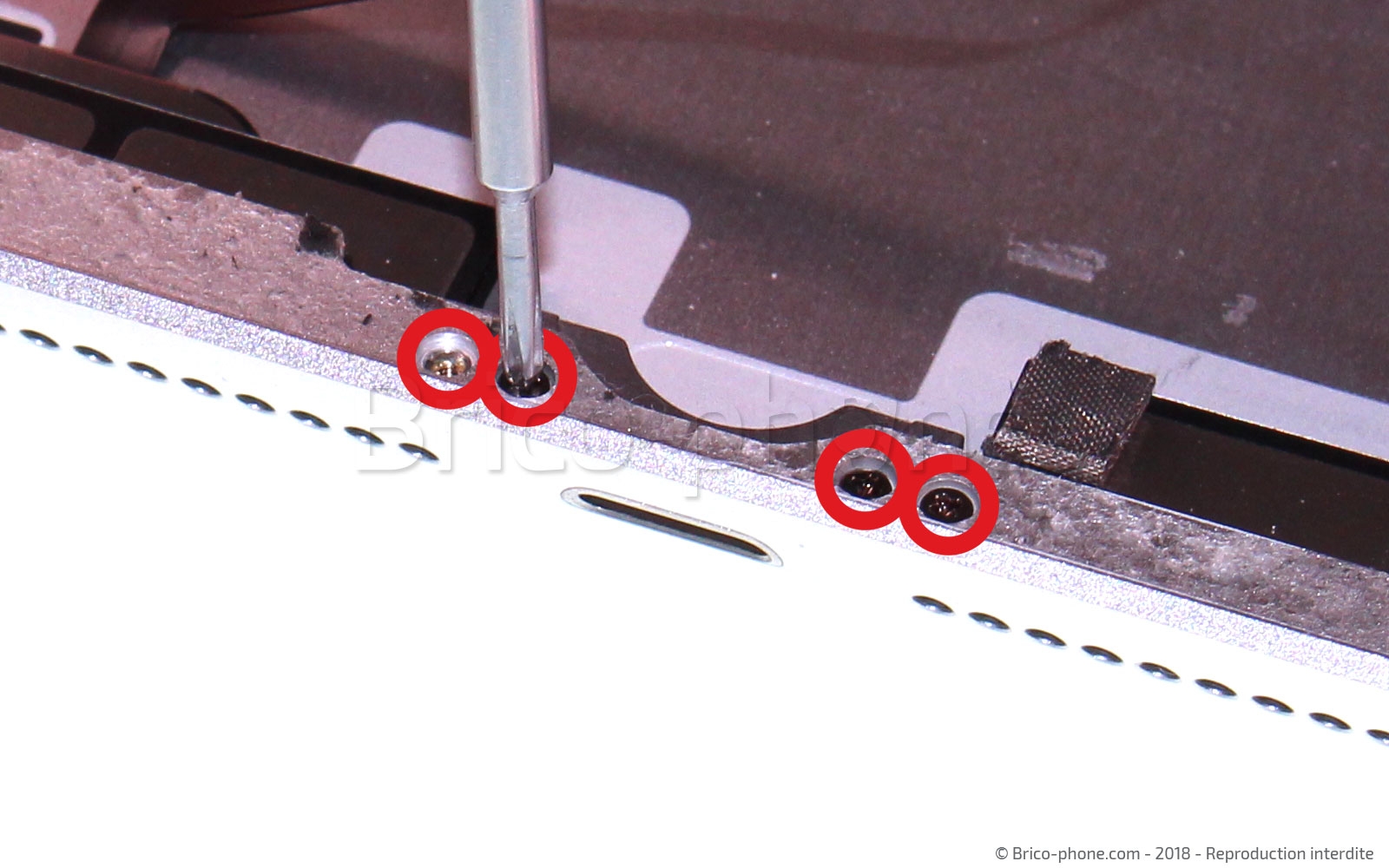 Démontage Complet sur iPad 6 2018 photo 2