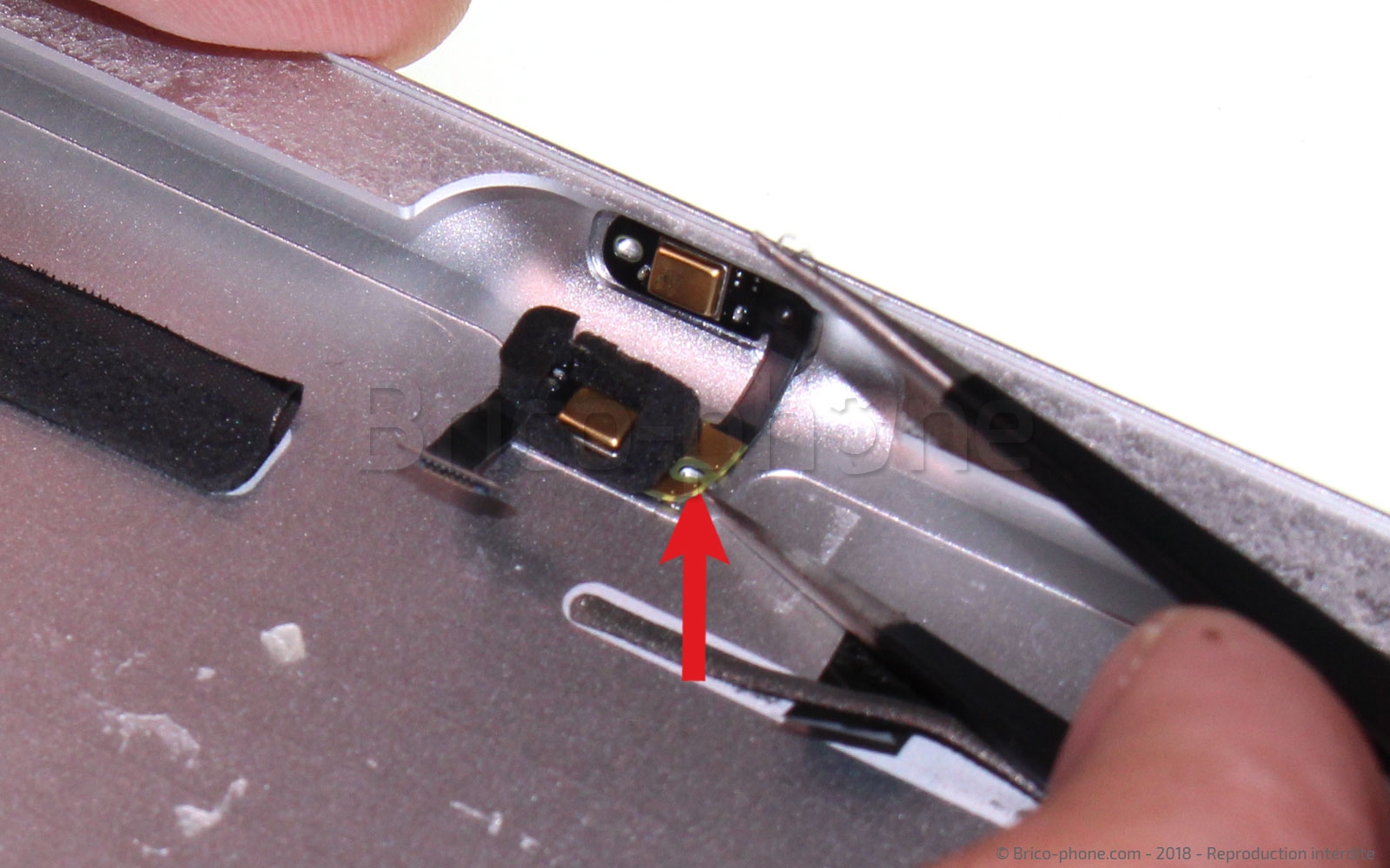 Démontage Complet sur iPad 6 2018 photo 1